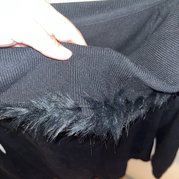 Alina Sweater - Picture 5 of 9